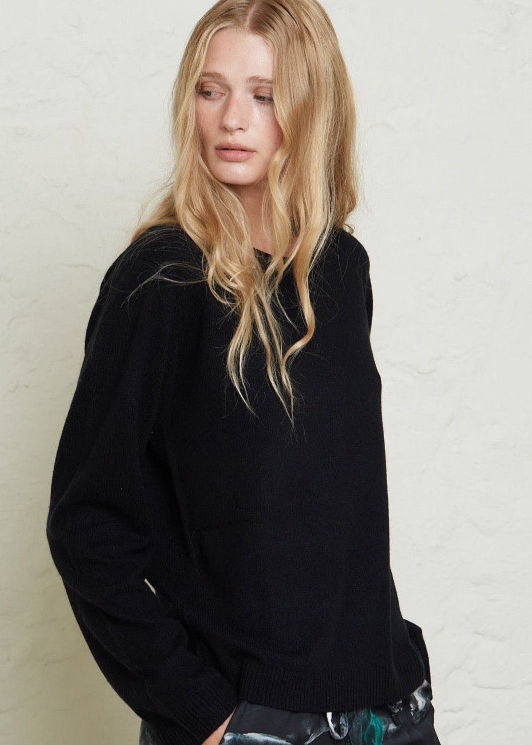 Absolut cashmere-Sanna Black Blouse-Justbrazil