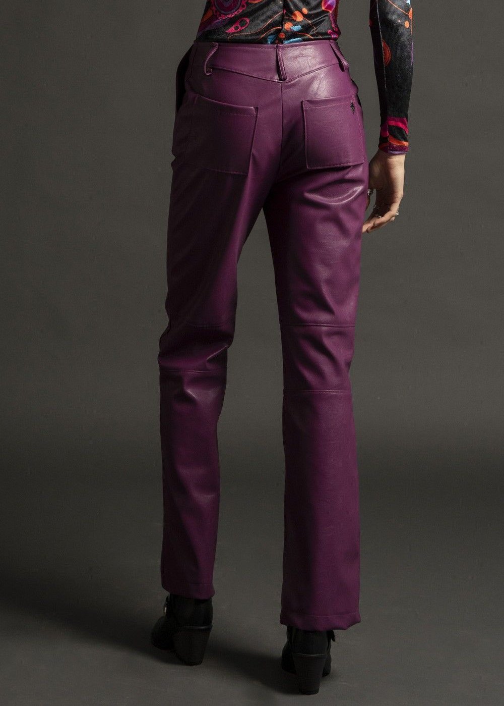 PEACE AND CHAOS-LIBRE STRAIGHT PANTS PURPLE ECO LEATHER-JUST BRAZIL