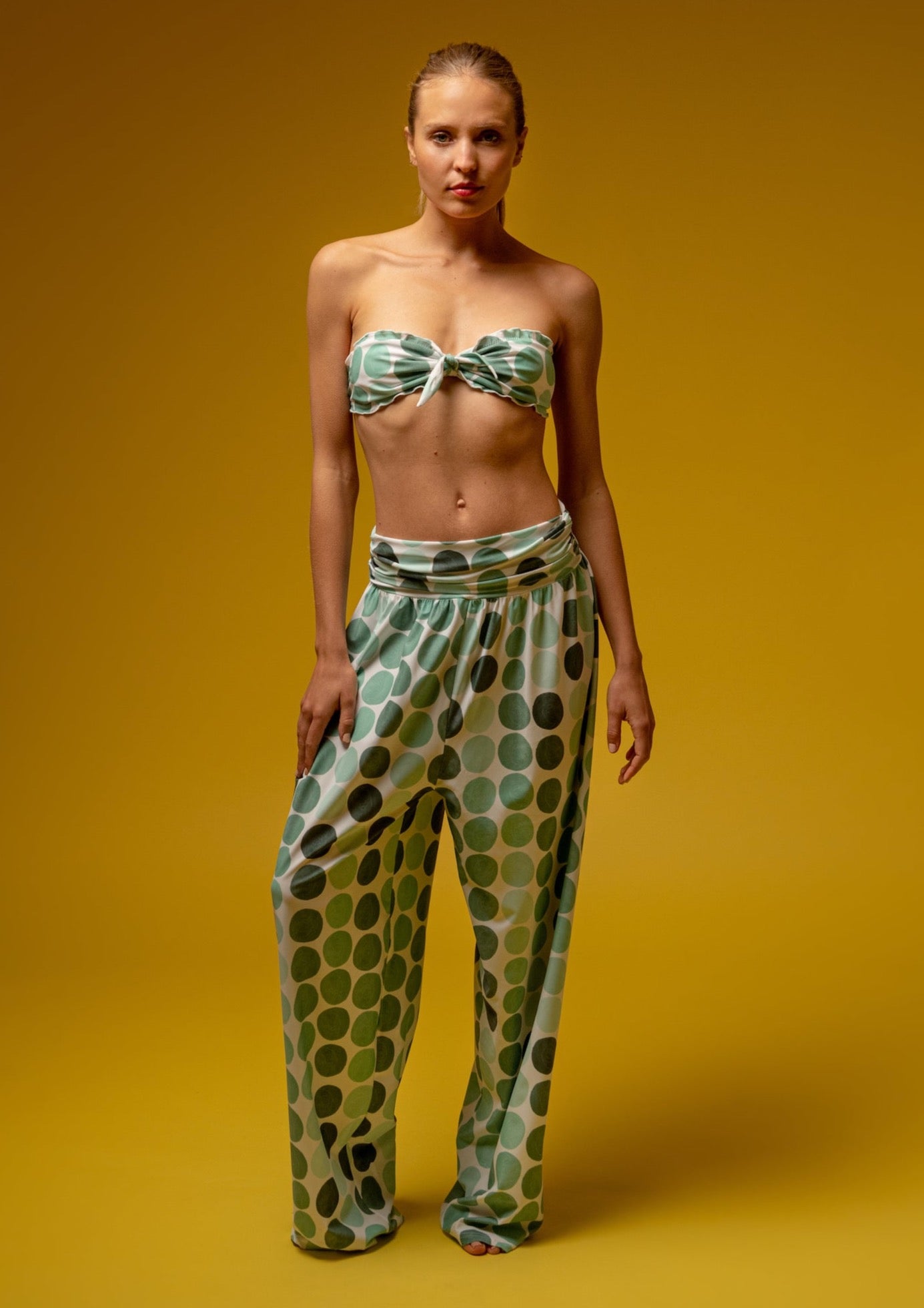 Galeria-Cari Poa Green Trousers-Justbrazil