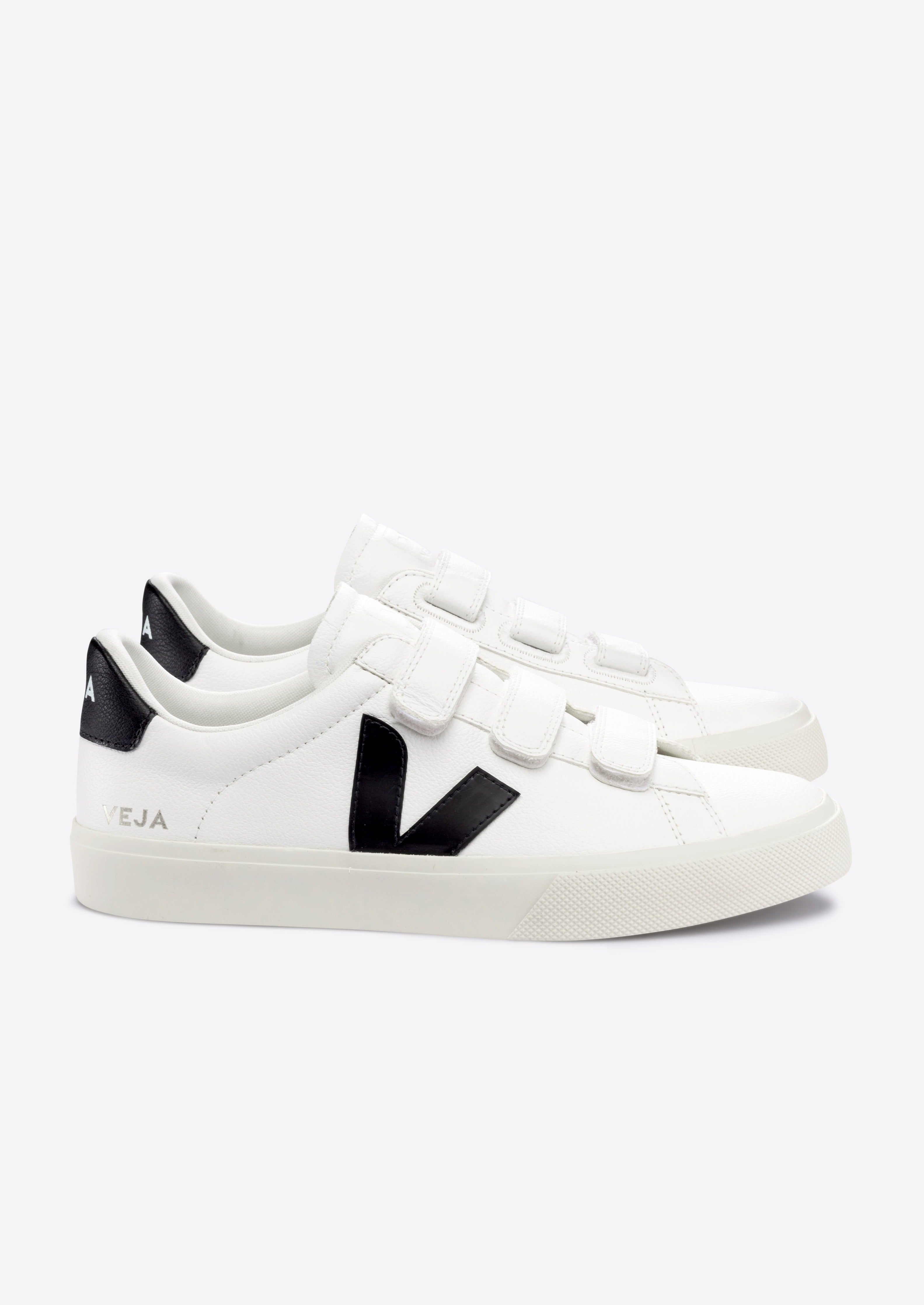 Veja-Recife Chfree Leather Extra-White_Black-Justbrazil