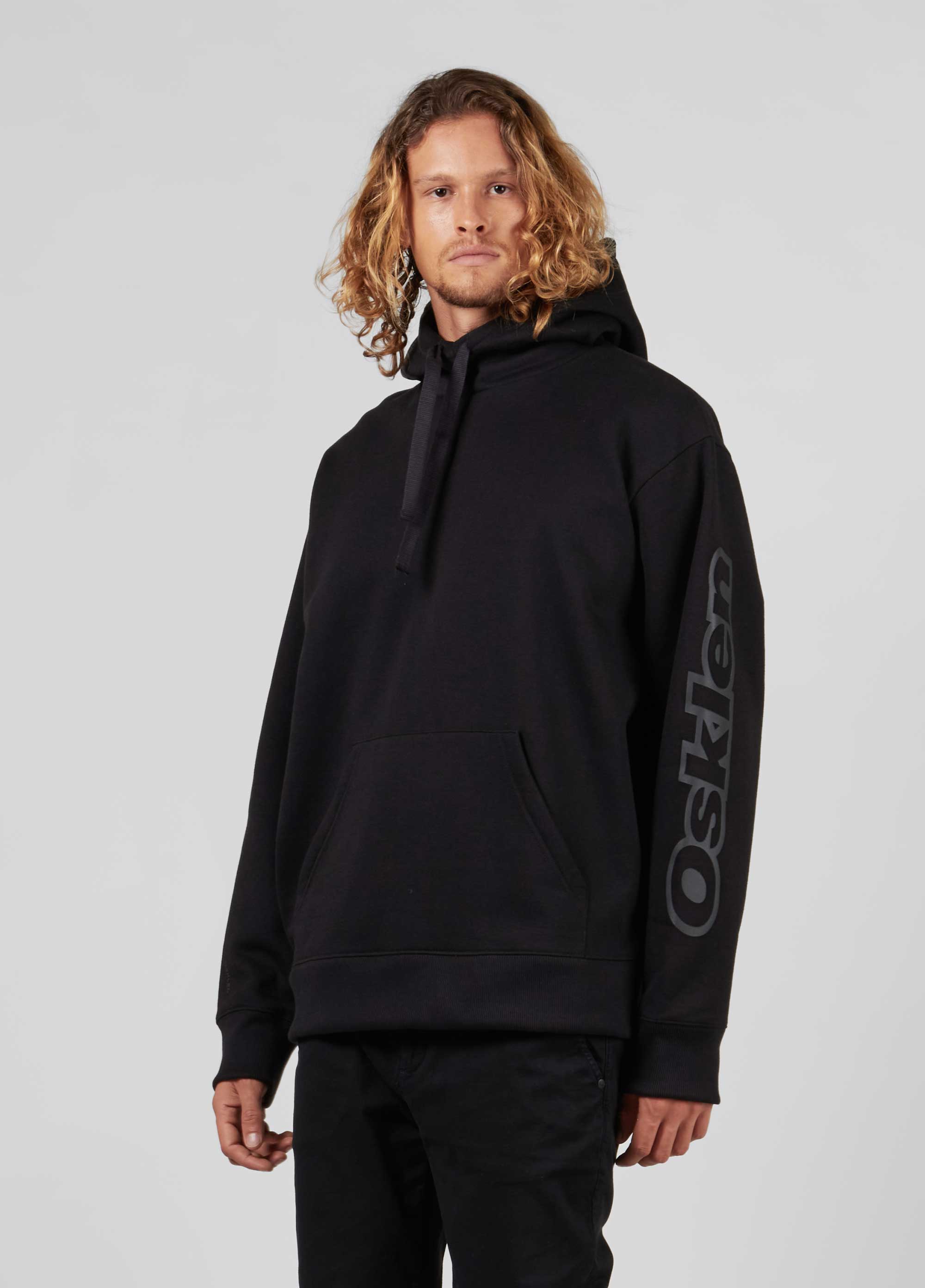 OSKLEN-SWEATSHIRT-OVER BLACK SWEATSHIRT-JUST BRAZIL